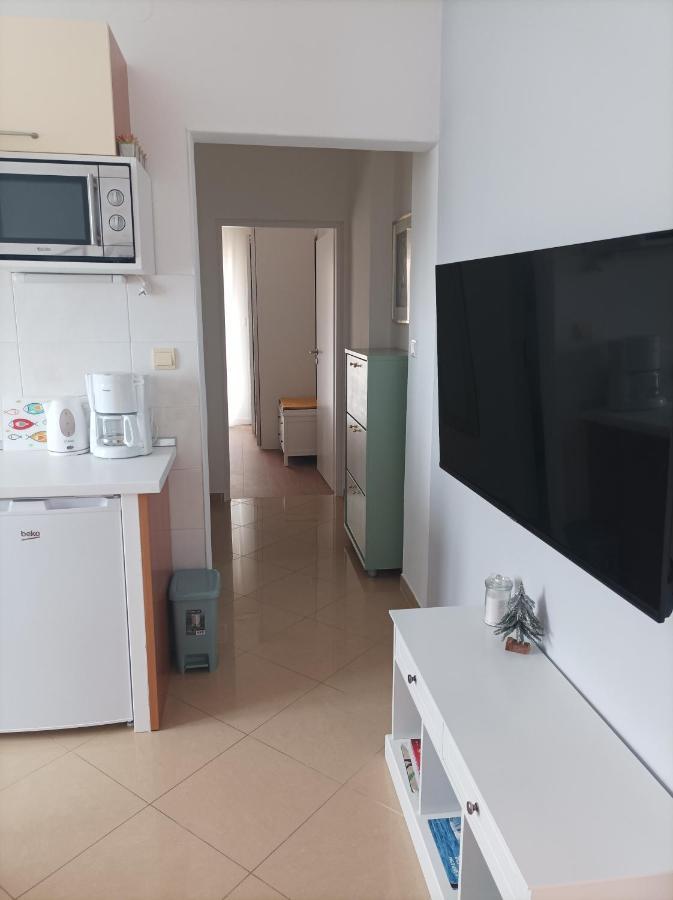 Neda Apartmani มาลีโลชินจ์ ภายนอก รูปภาพ